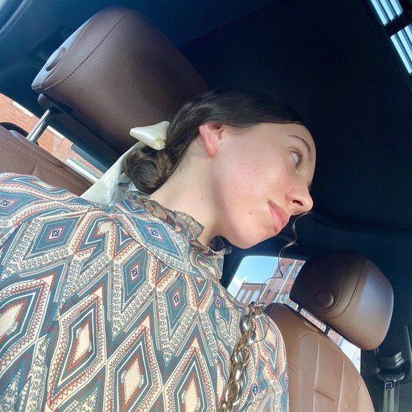 meet your posher, Gracie - Picture 3 of 6